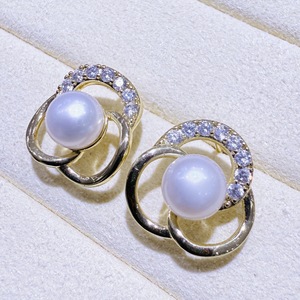Pendientes de Perlas de Agua Dulce para Mujer, Estilo Instagram, Simple y Exclusivo, Diseño Retro Famoso en Internet - Product Image 1