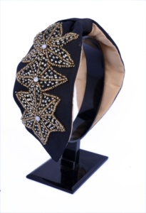 Serre-tête brodé floral fait main de qualité export pour femme, large et rembourré, avec décoration en pierres de cristal - Product Image 5