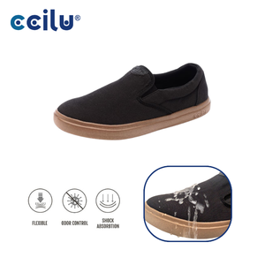 Zapatos casuales antideslizantes para hombre, resistentes al agua y a la suciedad, con alta adherencia. - Product Image 1