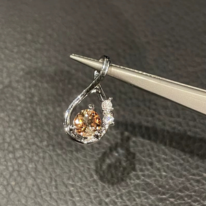 Pendentif en tourmaline, pendentif en argent sterling, pendentif en forme de larme, bijoux pour femmes, pendentif fait main, cadeau pour elle, bijoux minimalistes - Product Image 1