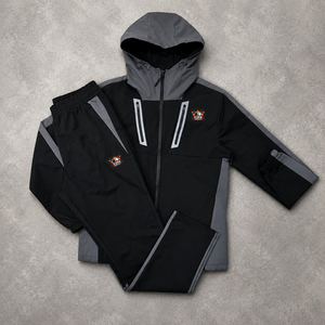 Survêtement à capuche noir pour homme, manches longues, fermeture éclair sur le devant, poches réfléchissantes, design sportif, polyester respirant, vêtements d'automne - Product Image 1