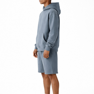 Ensemble de vêtements décontractés deux pièces pour homme avec logo personnalisé, comprenant un sweat à capuche et un short, collection été 2026, tendance été 2023 - Product Image 2