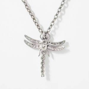 Collier libellule délicat en or blanc 14 carats avec diamant de laboratoire taillé de 0,60 ct, pendentif certifié IGI de qualité supérieure pour tous les jours et les fêtes - Product Image 3