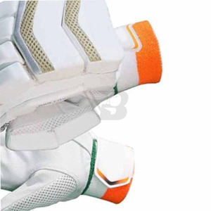 Guantes de Cricket Personalizados 2026, Cómodos, Profesionales, Hechos a Medida, de Cuero, con Cierre de Hebilla Ambidiestro - Product Image 5