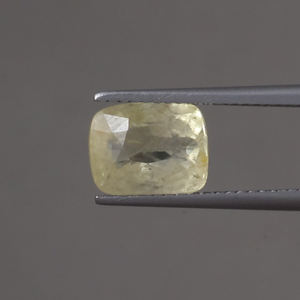 Zafiro Amarillo Natural Certificado por IGI, Grado AAA, 9x7mm, Corte Cojín de 6mm, 4.20 Quilates, Gema Suelta Encerada/Enrasada, Joyería Fina Ligera - Product Image 1