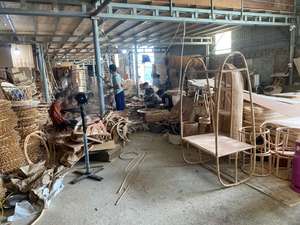 Abat-jour en bambou et rotin fait main, design transparent d'inspiration asiatique, provenant du Vietnam - Product Image 2