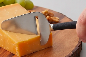 Classic 3-Piece Stainless Steel <b>Cheese</b> <b>Knife</b> <b>Set</b> With Plastic Handles For <b>Cheese</b> Serving Use Hotel Use And Kitchen Use - Product Image 6