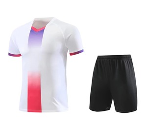Conjunto de Camiseta de Fútbol de Manga Corta con Cuello en V para Hombre, Color Degradado, Poliéster que Absorbe la Humedad, Ajuste Atlético, para Todas las Temporadas - Product Image 4