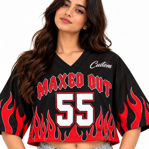 Camiseta de Fútbol de Malla con Estampado de Llamas Rojas y Negras para Mujer, Corte Recortado, Cuello en V Oversize, Número Personalizado 55, Estilo Urbano, Venta al por Mayor OEM - Product Image 3