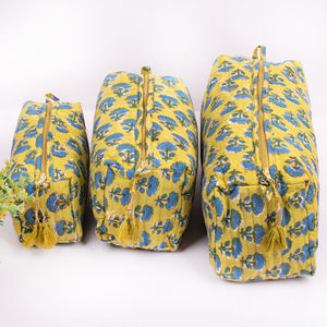 Bolsa Reutilizable Ecológica Hecha a Mano con Diseño de Borlas Estampadas, de Alta Calidad, con Cierre, Portátil y Grande - Product Image 1