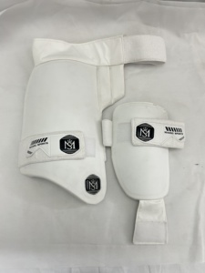 Almohadillas de Protección Personalizadas para Jugadores de Cricket de la Marca Strike Thai Guard Mannu Sports, Fabricadas en Fábrica, Precios Competitivos en Equipamiento de Protección - Product Image 4