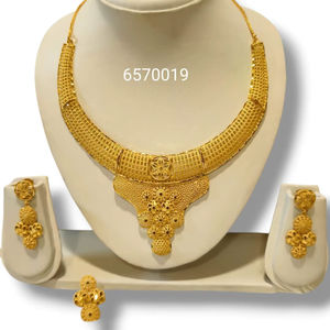 AWAIS HOUSE Conjunto de Collar y Pulsera de Latón Chapado en Oro con Diamantes para Mujer, Diseño Infinito, Engaste de Garra, Estilo Hip Hop, Fiesta de Compromiso - Product Image 1