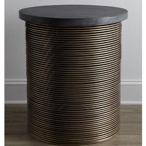 Mesa Auxiliar de Aluminio de Alta Calidad, Muebles de Primera Calidad, Detalles Metálicos, Mesa Otomana para Sala de Estar, Hogar u Hotel, en Latón - Product Image 5