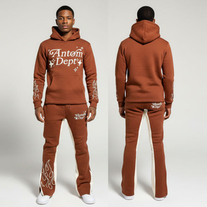 Ensemble de survêtement unisexe OEM en coton épais pour l'hiver, avec sweat à capuche et pantalon de jogging évasé, deux pièces - Product Image 3