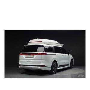 Kia Carnival Enero 2023, Gasolina, Limusina de Techo Alto, 4 Plazas, Asientos de Cuero, Caja de Cambios Automática, Cámara Trasera, 19,992 km - Product Image 2