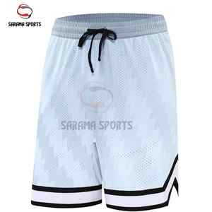 Shorts de basketball personnalisés légers et respirants en maille polyester avec design rayé pour hommes - Product Image 2