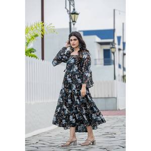 Elegante Vestido Casual de Georgette con Hermoso Estampado Floral Digital - Product Image 6