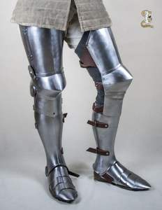 Armure complète élégante en métal pour marque privée, conçue pour les événements sur le thème médiéval, les châteaux et l'aménagement intérieur de luxe - Product Image 4