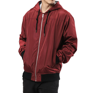 Veste coupe-vent pour homme Premium Urban Layer, matériau résistant au vent, coupe confortable, construction légère, coutures durables - Product Image 4