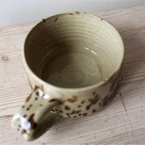 Mug en céramique fait main de qualité assurée avec motif marron moucheté, design Wabi-Sabi, résistant à la chaleur, pour usage domestique - Product Image 3