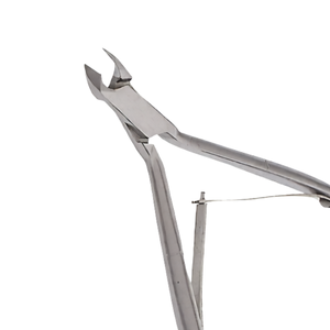 Ensemble de manucure professionnel 3 pièces, kit de soins des ongles en acier inoxydable, coupe-ongles, pincettes, lime à ongles, outils de toilettage, étui argenté - Product Image 4