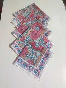 ผ้าเช็ดปากดินเนอร์ลายดอกไม้ผ้าฝ้ายทำมือปรับแต่งได้ ใช้ซ้ำได้ เป็นมิตรกับสิ่งแวดล้อม ชุดผ้าปูโต๊ะครัวโดย Conifer - Product Image 1