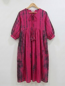 Robe midi tie-dye bohème pour femme, coupe ample, manches trois-quarts bouffantes, détails à franges, tenue décontractée d'été - Product Image 5