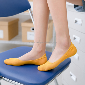 Calcetines de Malla Transparente para Mujer con Detalles Brillantes, Diseño Elegante para Uso Diario, Ligeros y Transpirables - Product Image 4