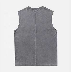 เสื้อกล้ามคอกลมสีเทาสำหรับผู้ชาย แบบลำลอง ถักทอ สีพื้น ย้อมสีเรียบ - Product Image 6