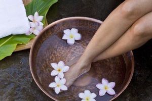 Bol de pédicure en cuivre élégant pour le bien-être, alliant artisanat traditionnel et exigences modernes des soins de spa, efficace - Product Image 2