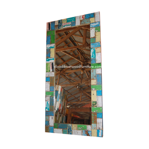 Miroir artisanal en bois de bateau recyclé, couleur naturelle, pour décoration murale et intérieure, salon ou chambre, vente en gros - Product Image 2