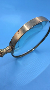 Loupe vintage ronde en résine, sculptée à la main, écologique, avec poignée en os blanc, loupe portable antique - Product Image 3