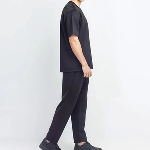 Ensemble de survêtement décontracté pour homme, noir, à séchage rapide, t-shirt à manches courtes, col rond, pantalon long, poches latérales, léger, été - Product Image 2