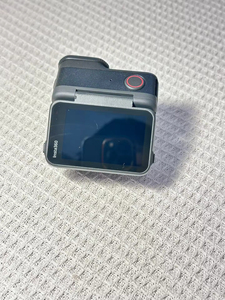 Insta 360 Ace Pro 2-8K Cámara de Acción Resistente al Agua con Sensor Leica de 1/1.3" Co-Desarrollado, Chip Dual de IA, Zoom Óptico 2x y Tecnología Avanzada para Baja Luminosidad - Product Image 5