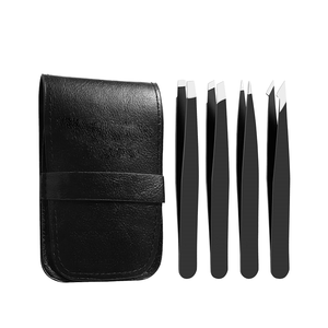 Juego de Pinzas para Cejas de Acero Inoxidable THT Wears, Kit de Depilación de 4 Piezas con Estuche Portátil, Modelo THT W 2530 para Mujer - Product Image 1