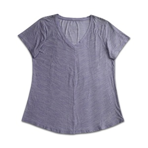 Venta al por mayor 100% poliéster mujer camiseta logotipo personalizado impresión Casual lujo estilo de gran tamaño más tamaño liso manga corta Camiseta - Product Image 1