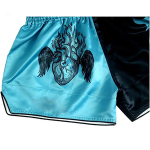 Shorts MMA pour hommes de qualité supérieure, design flamme bleue, impression par sublimation, séchage rapide, polyester, vêtements d'arts martiaux mixtes, coupe classique - Product Image 4