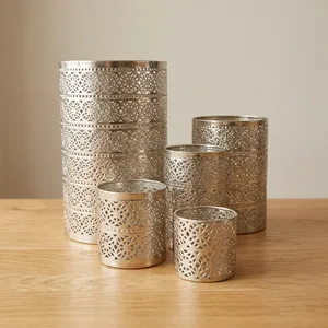 เทียนหอมทรงกระบอกโลหะลายดาวฉลุ สำหรับตกแต่งบ้าน - Product Image 4