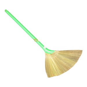 Balai en herbe écologique avec manche en plastique, poils non teintés, léger, pour le nettoyage des sols, 20-24 pouces, style classique - Product Image 1