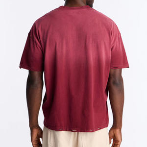 T-shirt en coton délavé bordeaux personnalisé pour homme, col rond, manches courtes, style vintage streetwear, fabricant OEM ODM, fournisseur USA - Product Image 3
