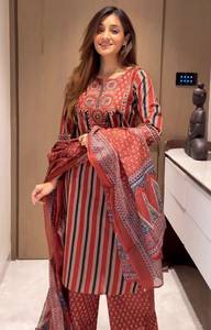 <b>Women</b> Traditional Red Striped Salwar Kameez Cotton Loose Fit Ankle-Length Casual Wear India Ethnic Outfit - Product Image 1