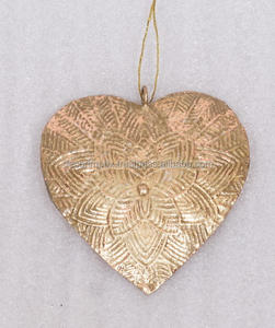 Adorno de corazón de metal dorado Adornos decorativos de farolillos de hierro y adornos de farol decorativos de festival de oro y plata - Product Image 4