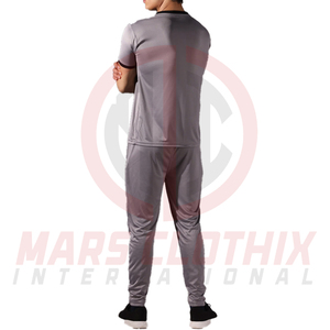 Ensemble de survêtement pour homme de qualité supérieure en vente en ligne, vêtements de sport pour homme, ensemble t-shirt et pantalon en gros - Product Image 3