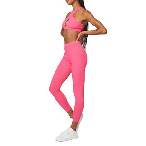 Vêtements de sport sur mesure fabriqués en usine, vêtements de sport sans couture, vêtements de yoga pour femmes, ensembles de yoga en vente en ligne - Product Image 1