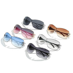 Oversized Wrap Shield Sunglasses Unisex UV400 Polarized Fashion <b>Eyewear</b> Decorative Temple for Hiking Beach Travel - Product Image 4