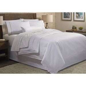 4-Piece <b>Set</b> 1+2 PLW+1 150 GSM 400 TC Bedding for King Size 108x108 Inch Quality Silk <b>Comforter</b> 3D Printed Animal for Hotel Home - Product Image 1
