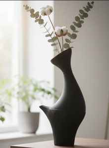 Jarrón Abstracto Negro Moderno para Flores de Algodón y Tallos de Eucalipto, Decoración para Mesa de Sala de Estar, Centro de Mesa y Regalo - Product Image 3