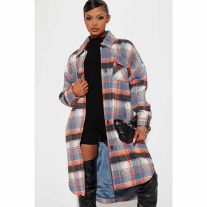Manteau long en laine à carreaux grande taille pour femme, style décontracté, col à revers, boutonnage surdimensionné, vente en gros - Product Image 5