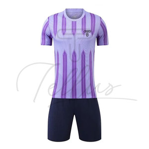 Tenue de football de haute qualité 2026 en polyester, maillot de football à col rond avec short, uniforme de football avec nom d'équipe personnalisé - Product Image 2