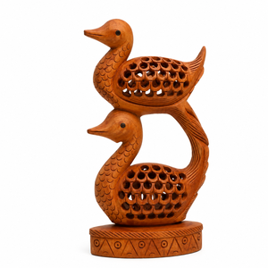 Figura Decorativa de Pato Doble en Malla de Madera, Hecha a Mano, Tradicional, para Decoración del Hogar - Product Image 3
